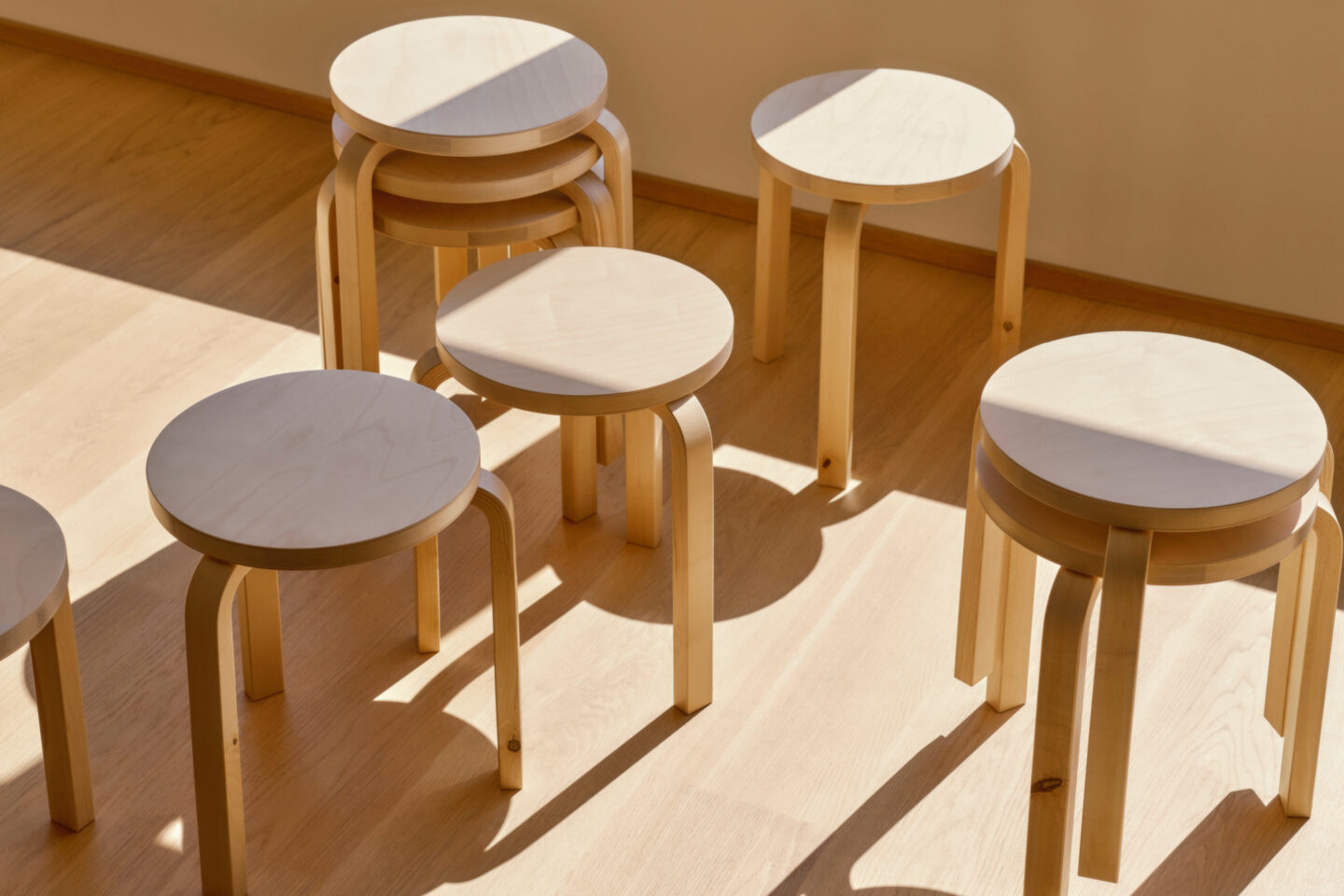 Artek in Karlsruhe | Stool 60 von Artek